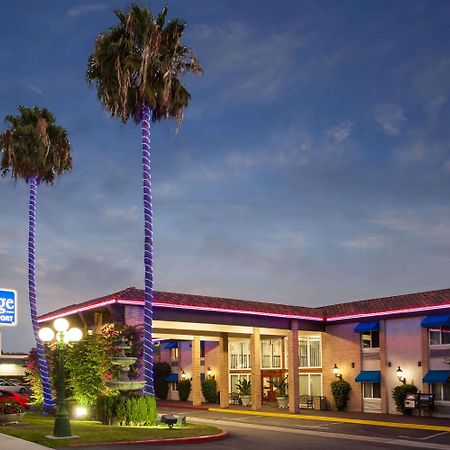 Travelodge By Wyndham Orange County Airport/ Costa Mesa Esterno foto